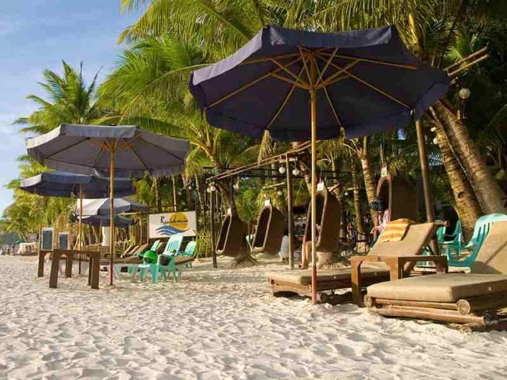 Residencia Boracay Hotel Balabag  Exterior photo