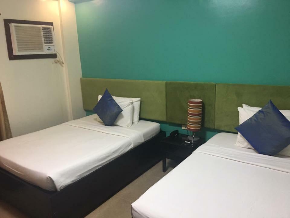 Residencia Boracay Hotel Balabag  Exterior photo
