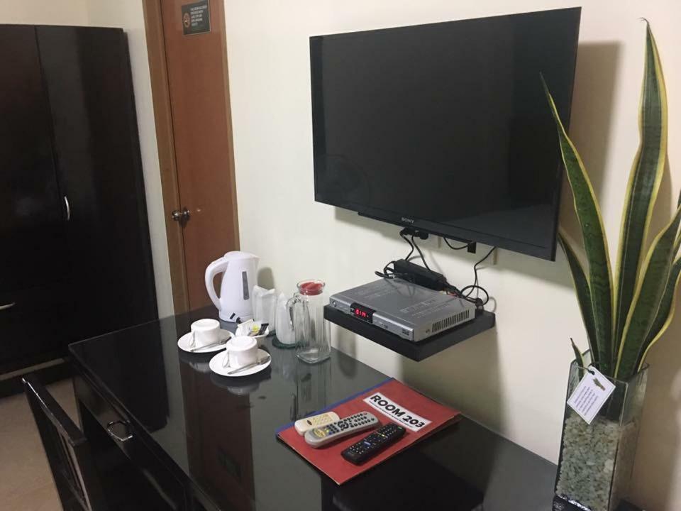 Residencia Boracay Hotel Balabag  Exterior photo
